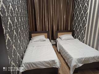 Хостелы MG HOTEL Ереван Бюджетный двухместный номер с 1 кроватью или 2 отдельными кроватями-1